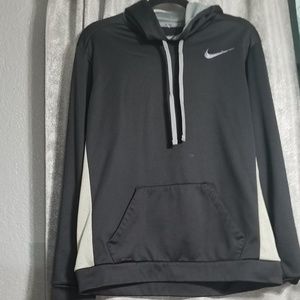 Nike-Thermafit hoodie